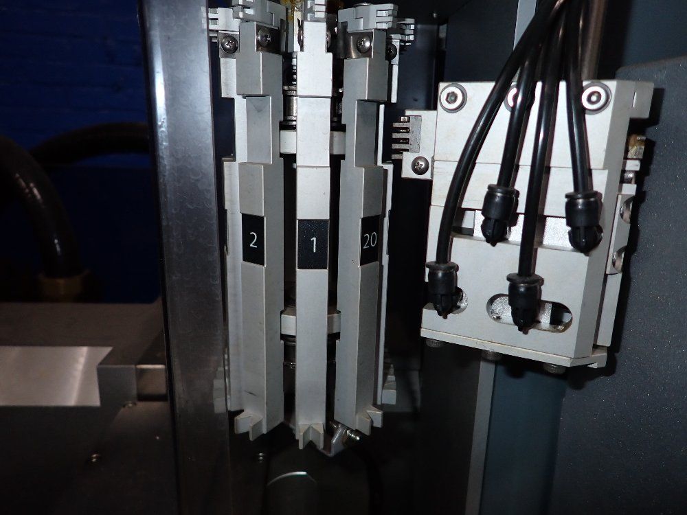 Yougar 2013 Yougar Ygs43c Small Hole Drilling Edm