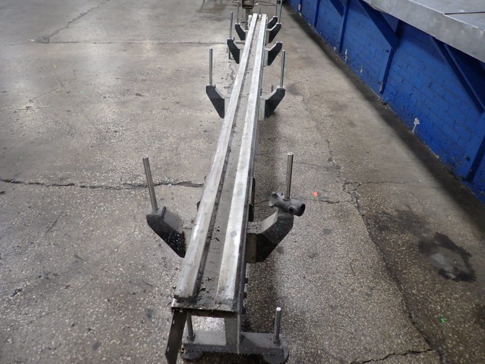  Conveyor
