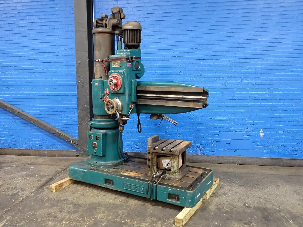 RADIAL ARM DRILL