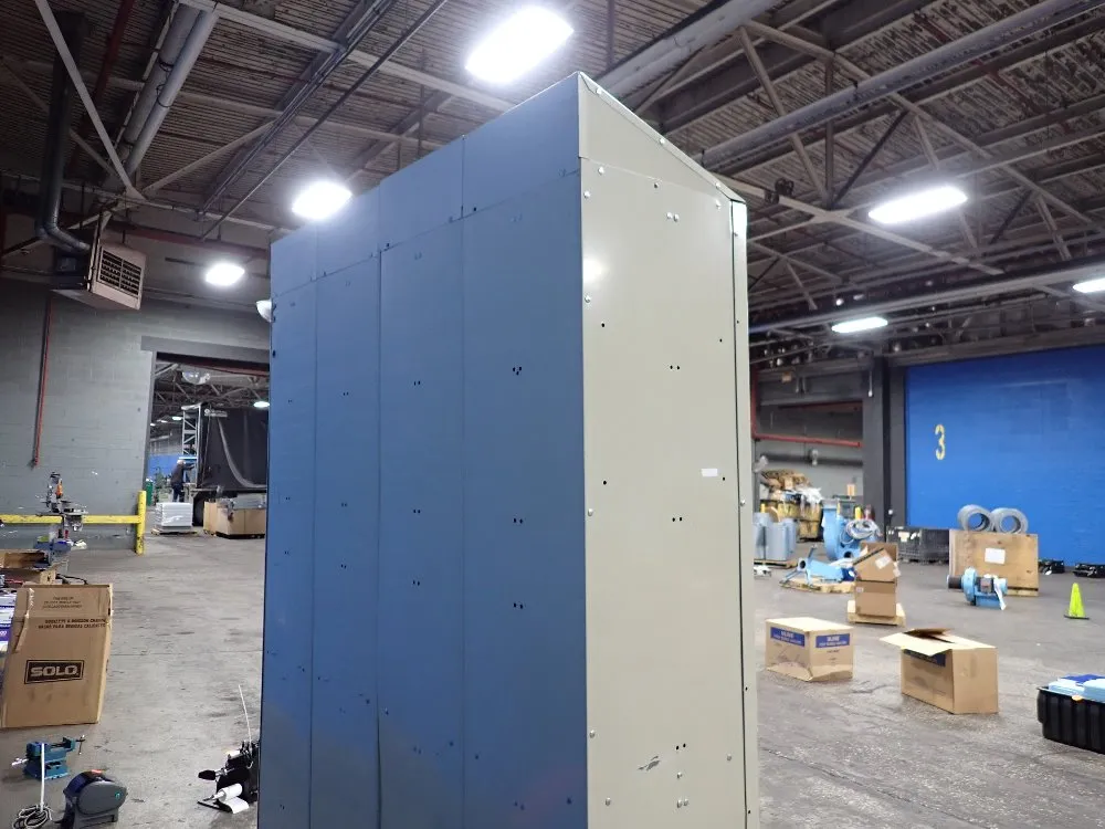  Locker Unit