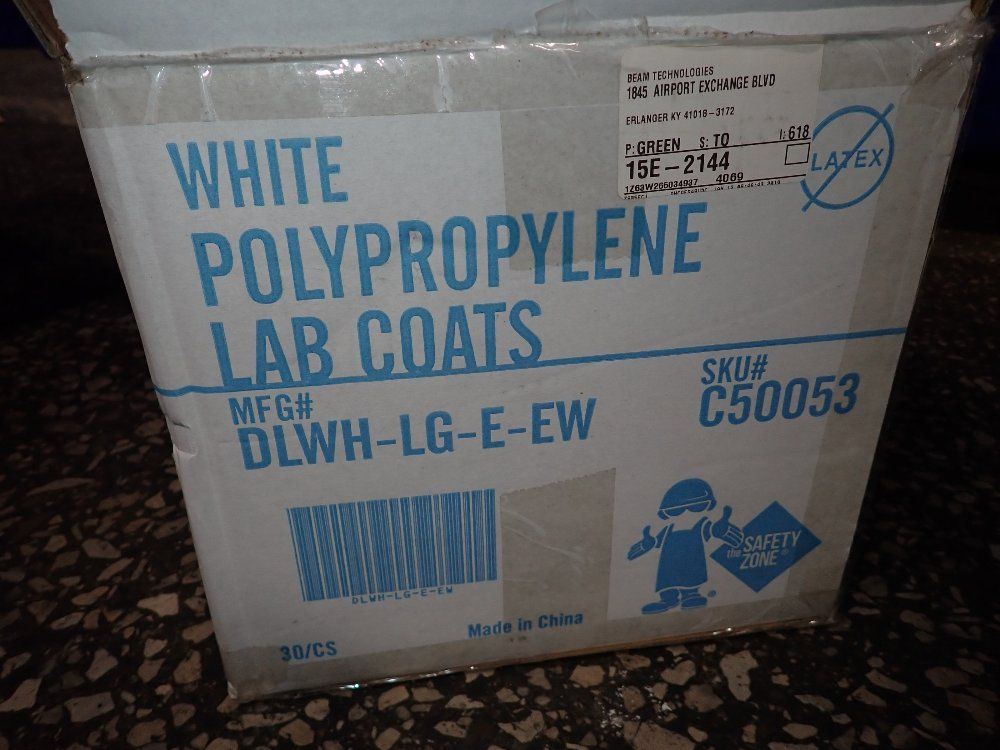 The Safety Zone White Polypropylene Lab Coats