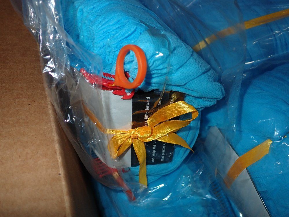  Dispensible Blue Bouffant Caps