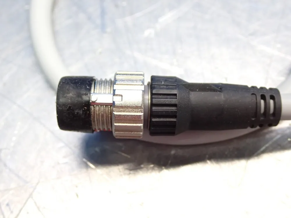 Omron Proximity Switch - E2ef-qx3d1-m1tgj