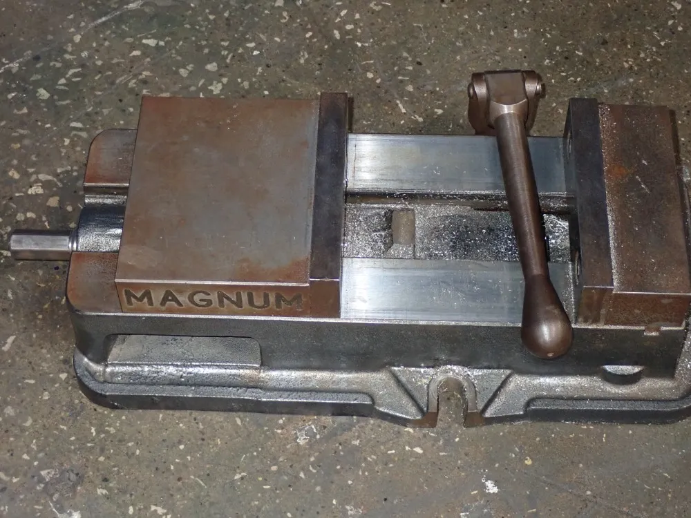 Magnum Magnum 6 Vise