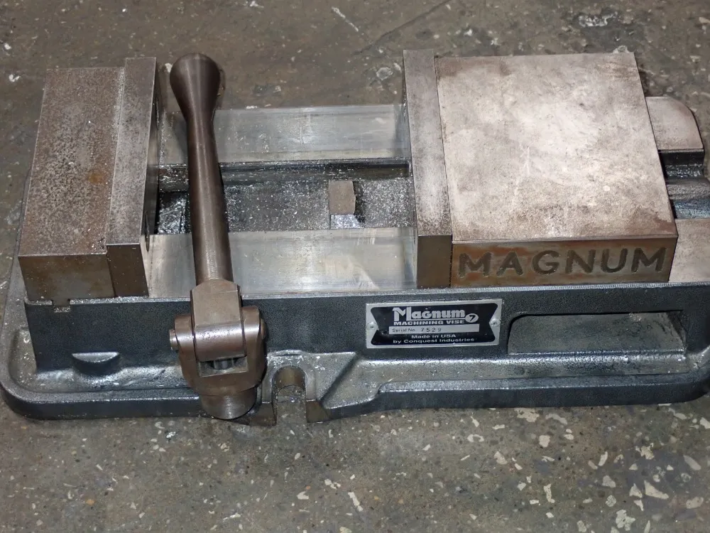 Magnum Magnum 6 Vise