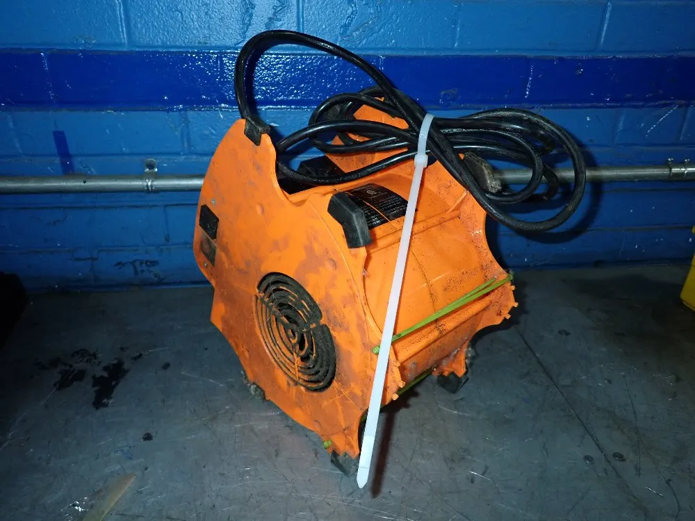 Neiko Portable Blower