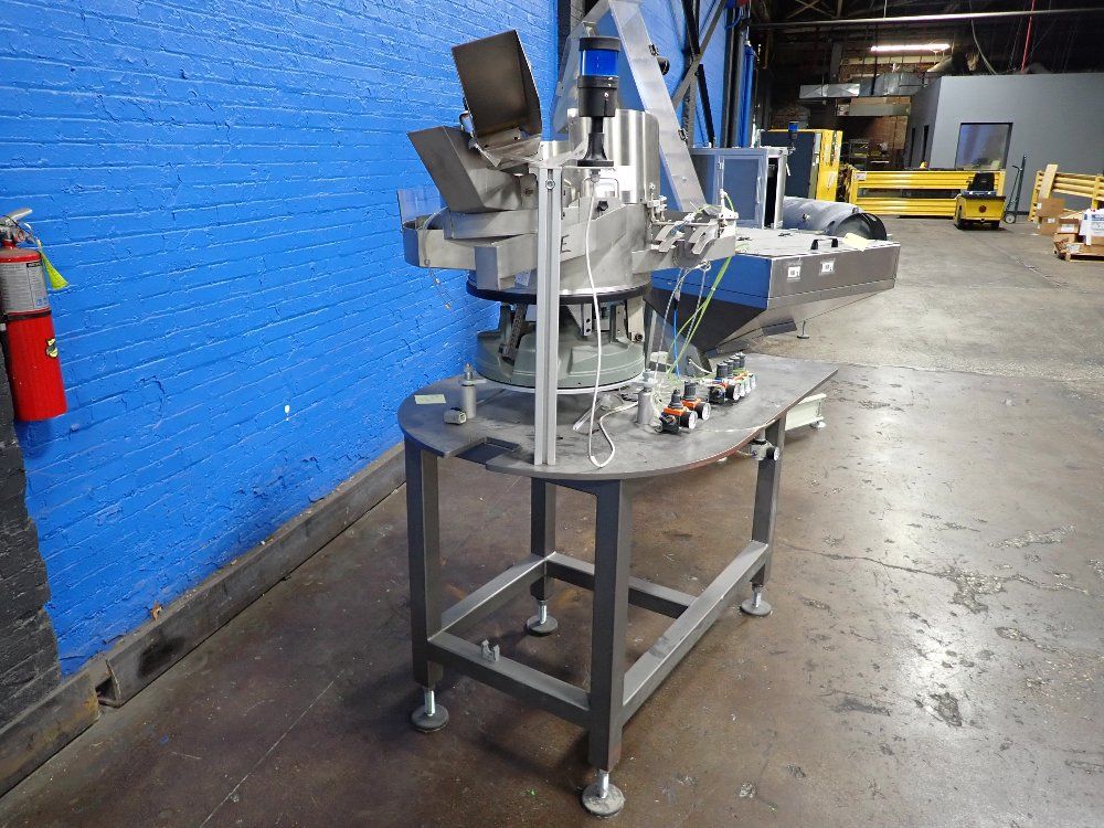 Velomat Vibratory Bowl Feeder