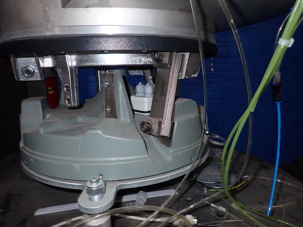 Velomat Vibratory Bowl Feeder