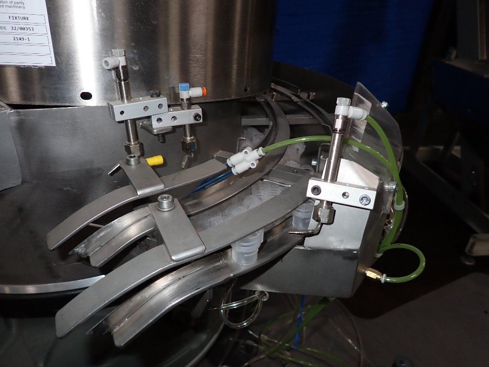 Velomat Vibratory Bowl Feeder