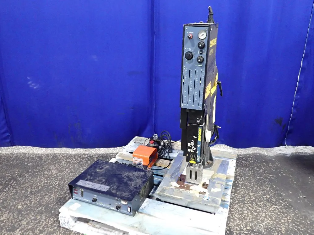 Dukane Ultrasonic Welder