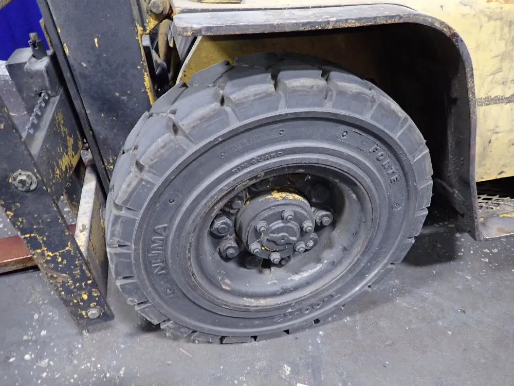 Caterpillar Caterpillar Propane Forklift