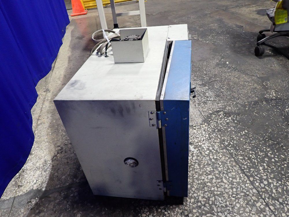 Tenney Environmental Chamber