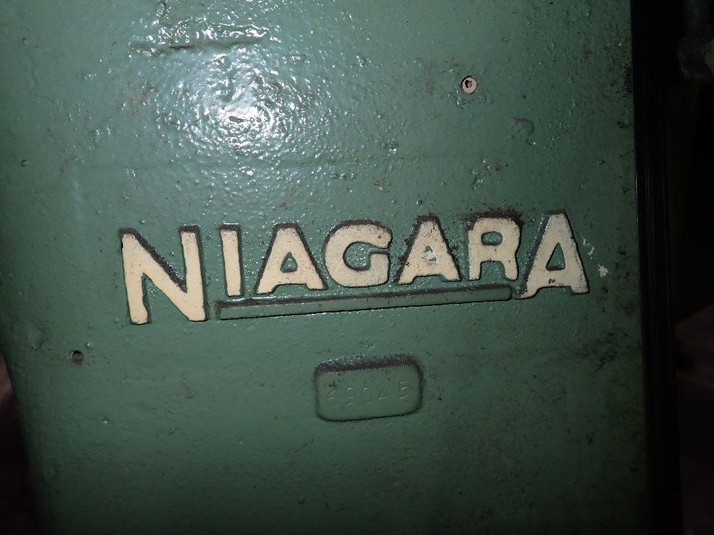 Niagara 1953 Niagara 180 Crimper