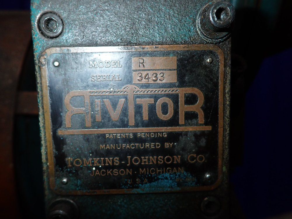 Tomkinsjohnson Riveter