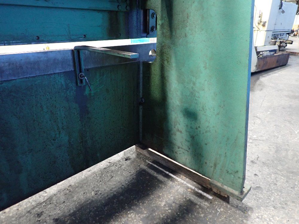 Chicago Chicago 810l Press Brake
