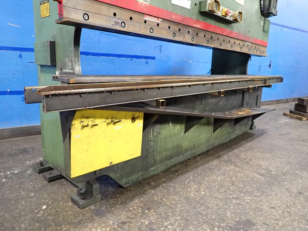 Cincinnati Cincinnati 135 Cb X 10 Ft Press Brake
