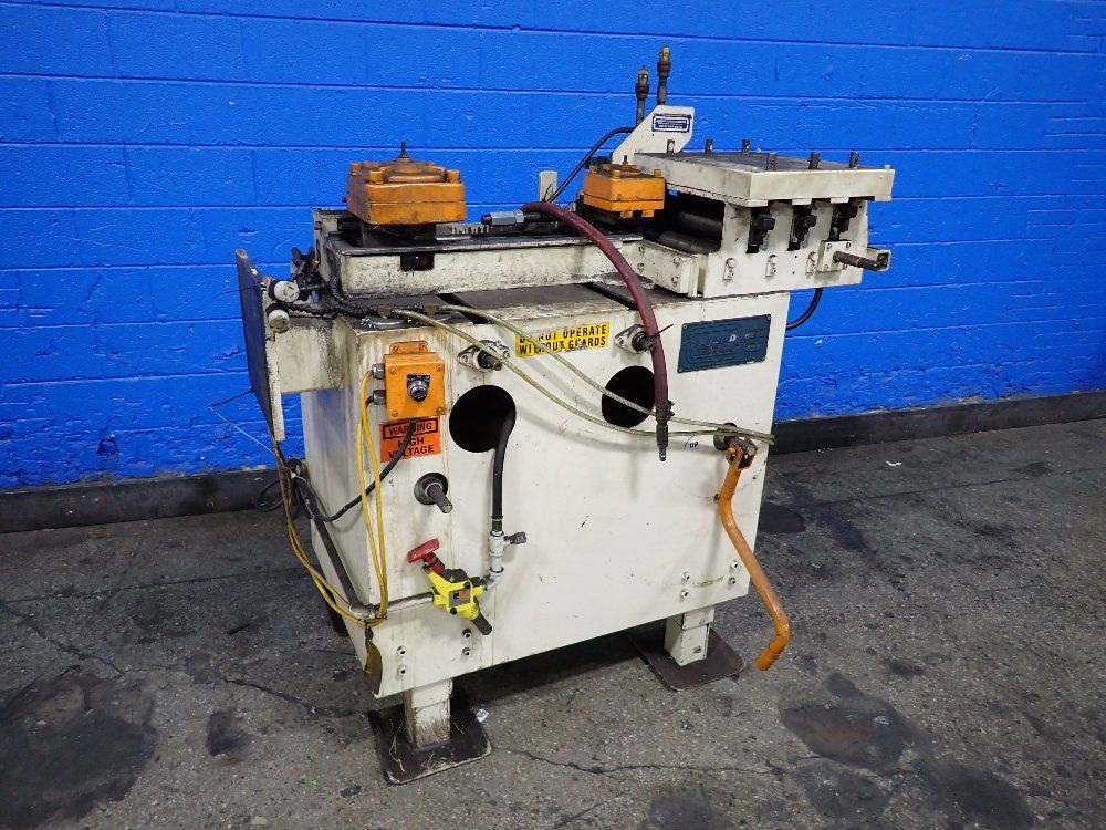 COIL FEEDER