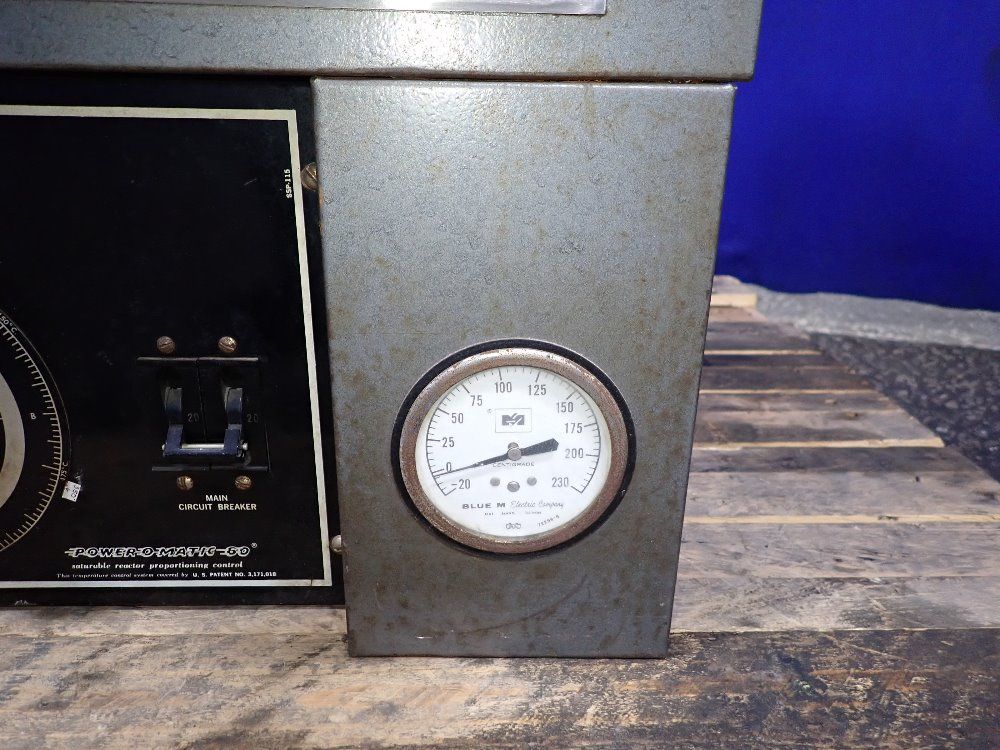 Blue M Oven