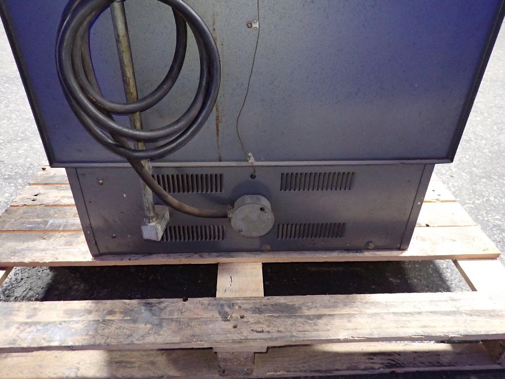 Blue M Oven