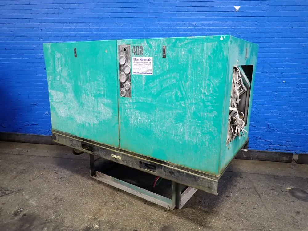 AIR COMPRESSOR