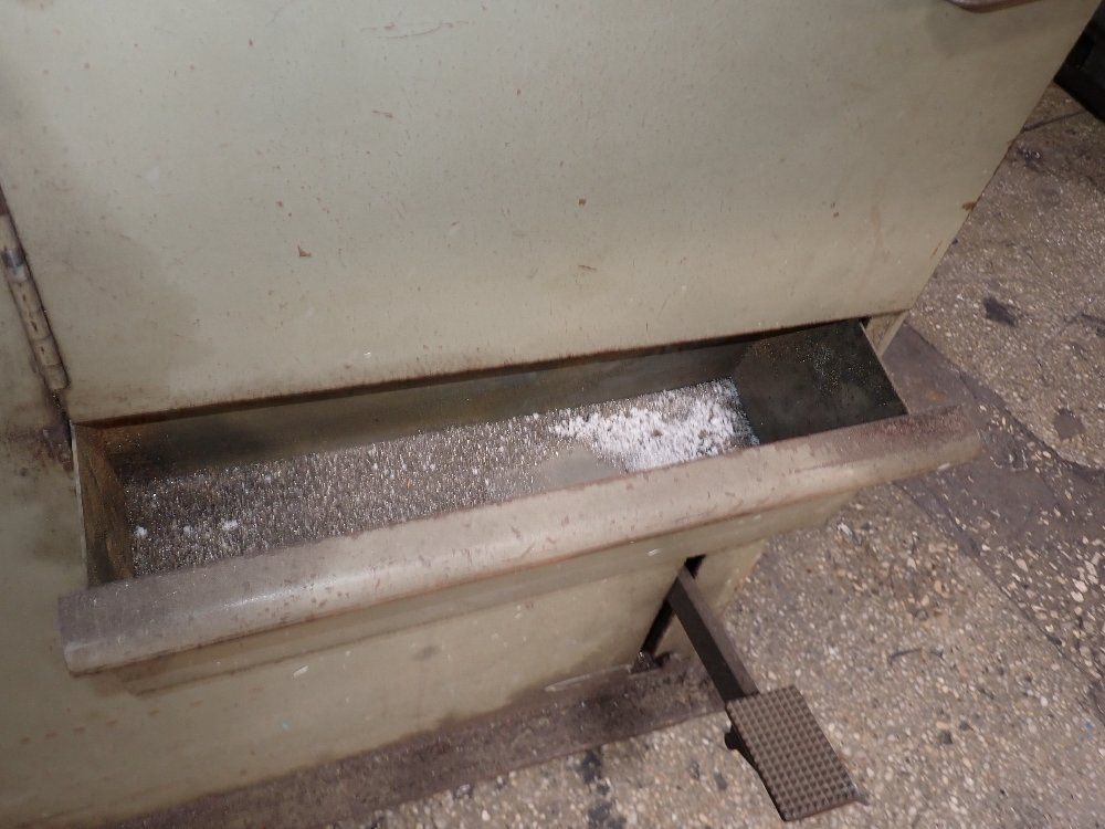 Doall Vertical Bandsaw