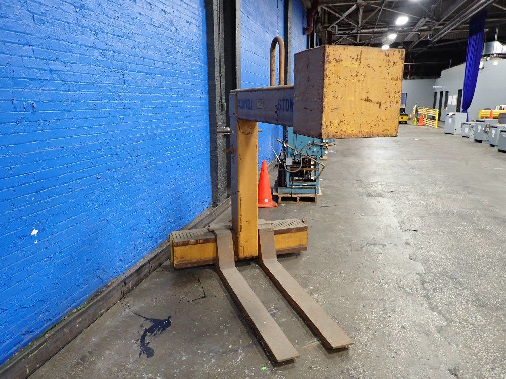 Caldwell Caldwell 91s654 Pallet Lifter