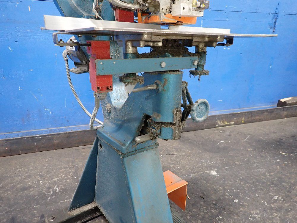 Isp Stitching  Bindery Stitcher