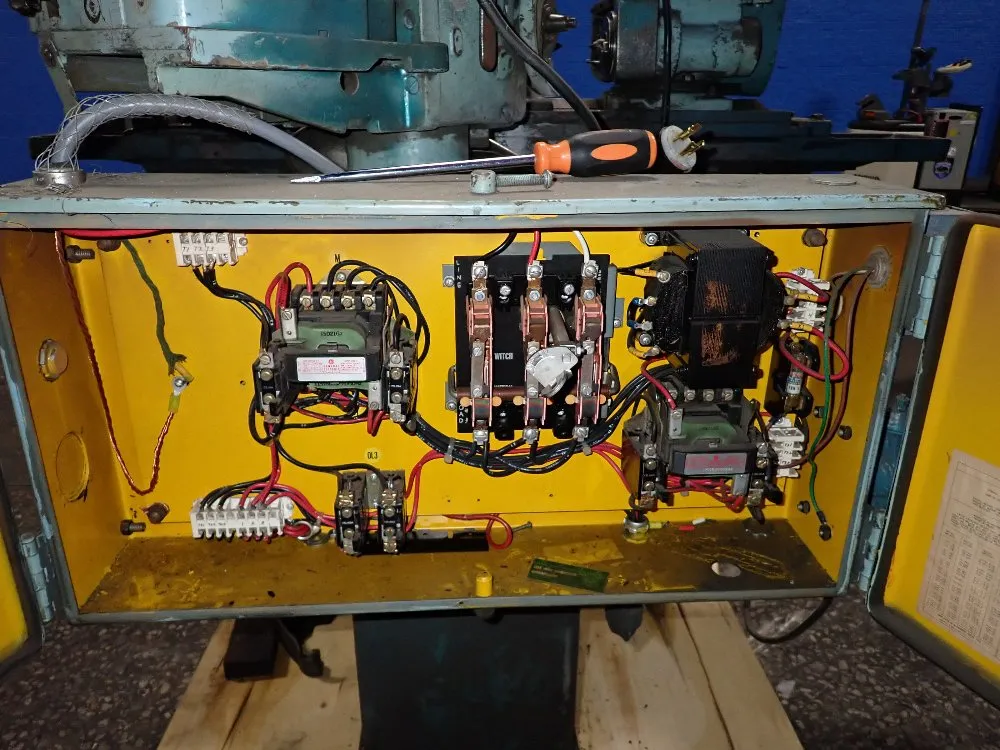 Brown  Sharpe Universal  Tool Grinder