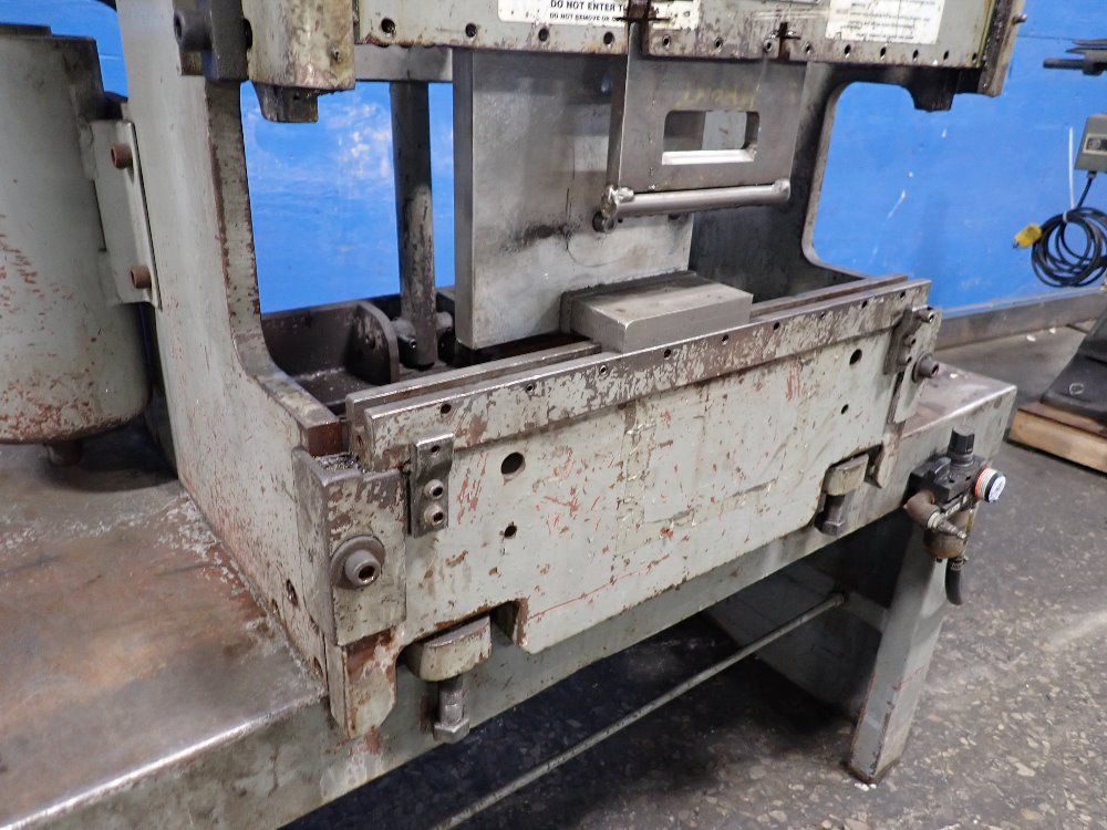 Bantam Bantam B2120g00 Press Brake