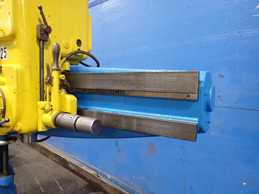 Cincinnati Cincinnati Radial Arm Drill