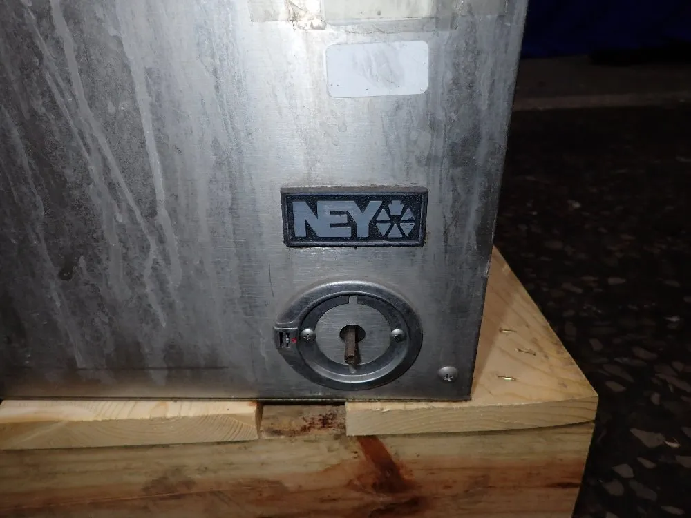 Neyo Ultrasonic Tank