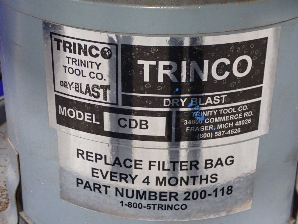 Trinco Blast Cabinet