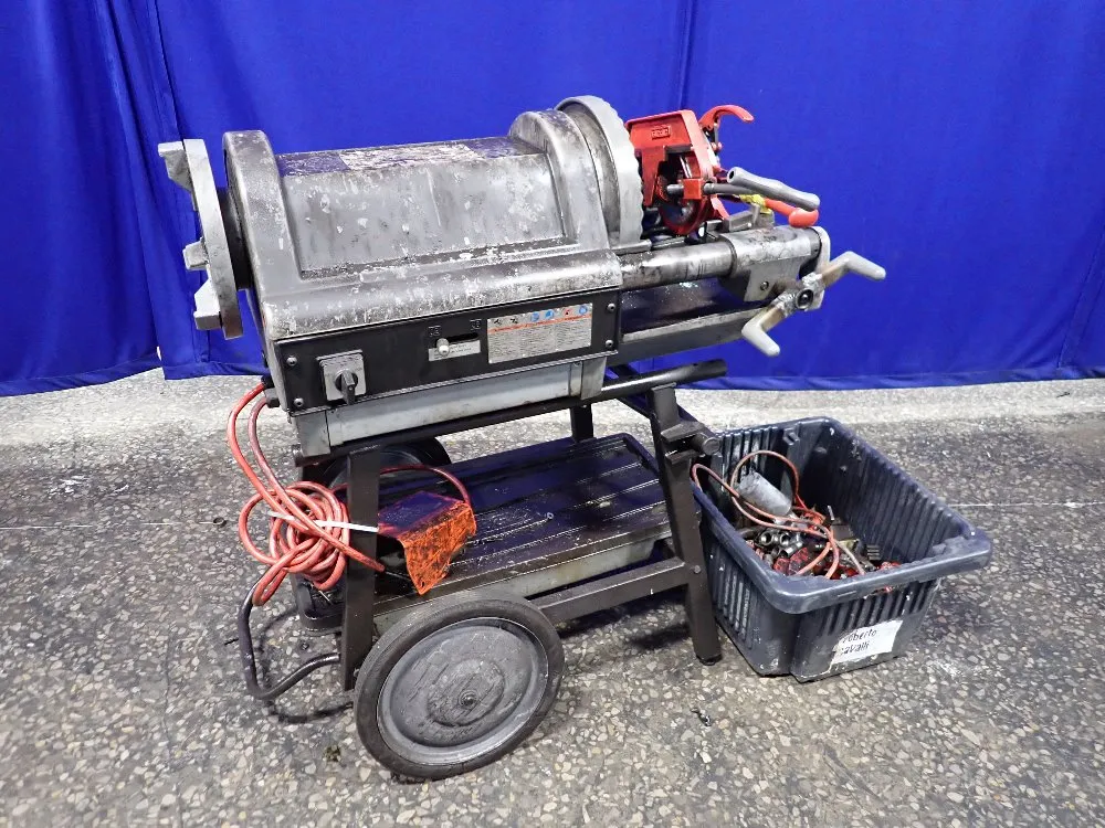 PIPE THREADER
