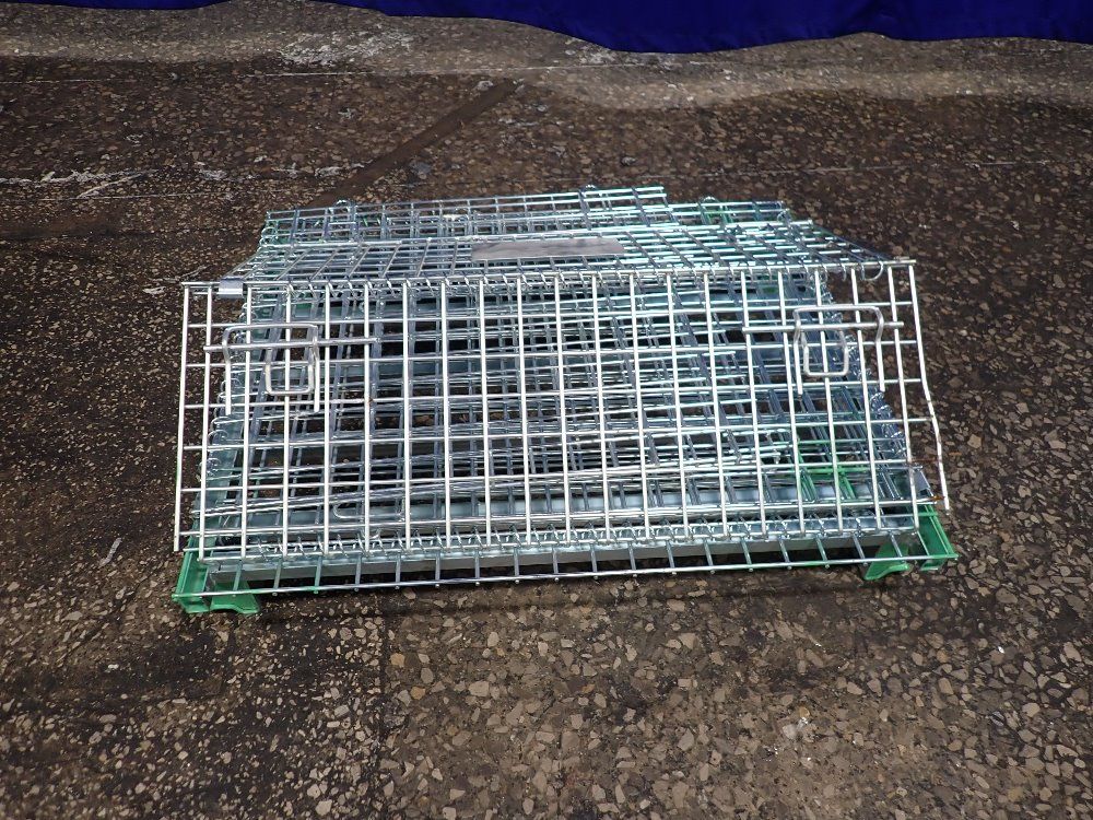  Collapsable Wire Basket