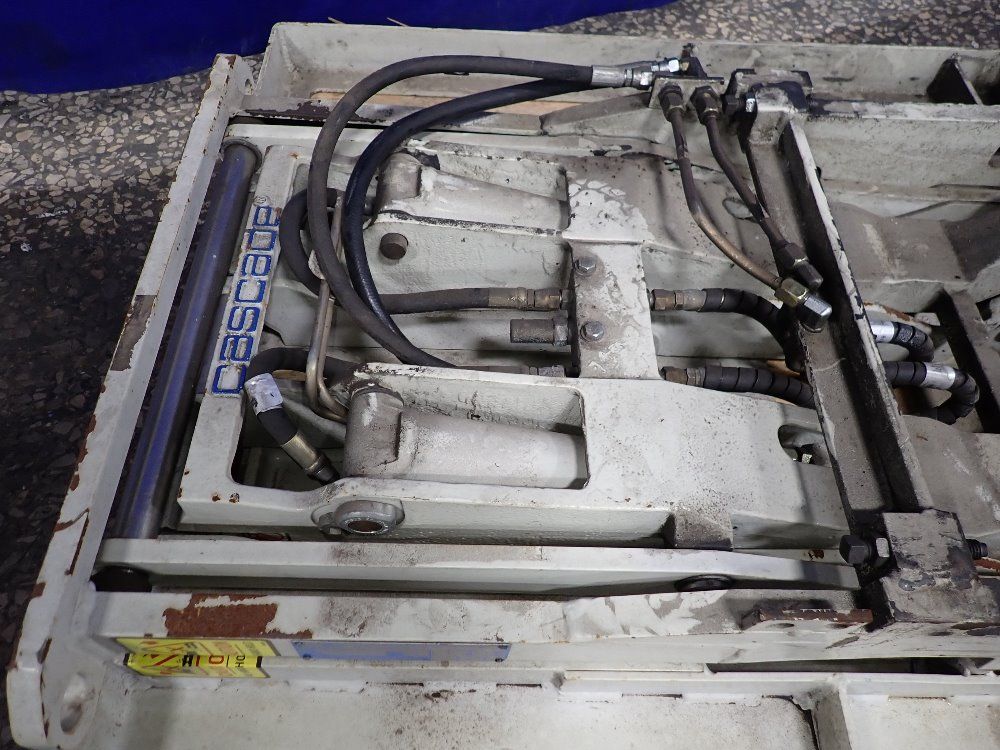 Cascade Cascade 35eqlb155 Skid Pusher