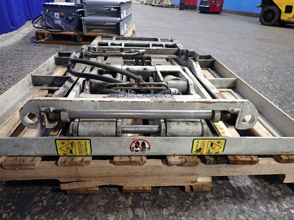 Cascade Cascade 35eqlb155 Skid Pusher