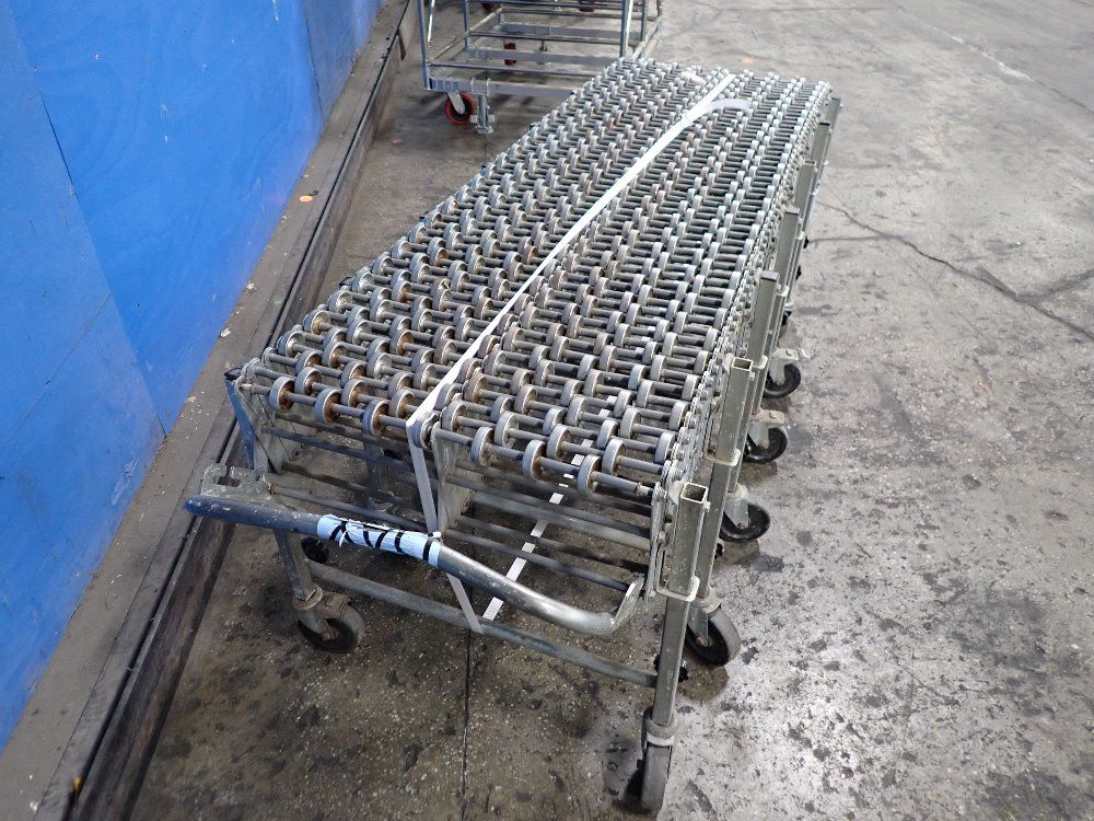 Flexible Material Handling Accordion Skate Conveyor