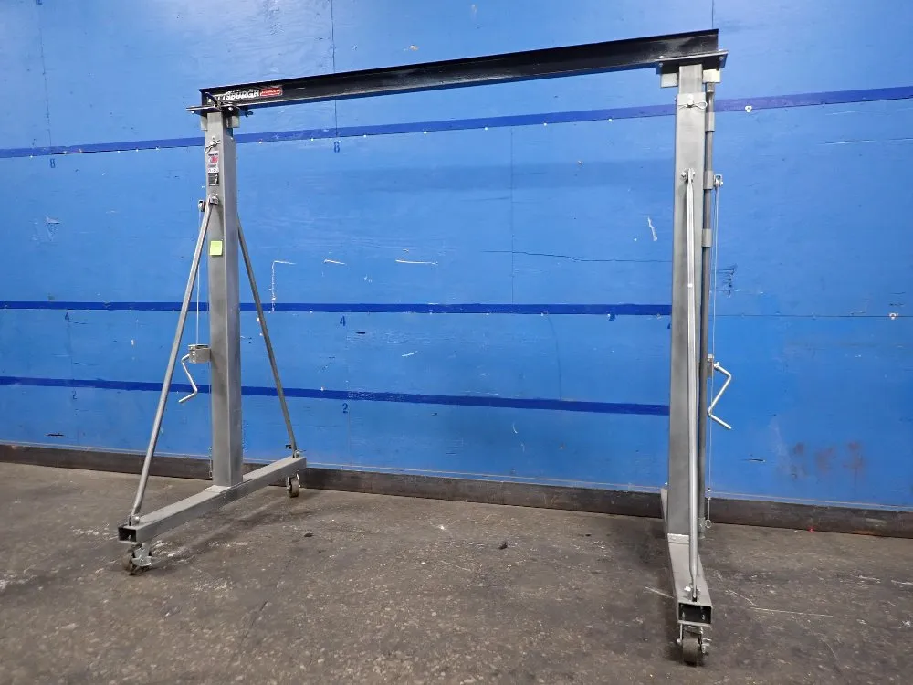 GANTRY CRANE