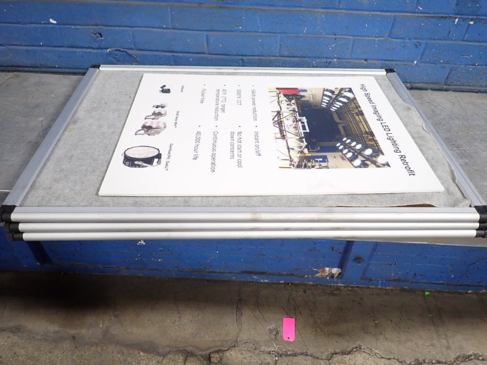  Display Board