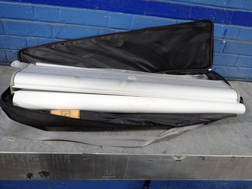  Banner Stand
