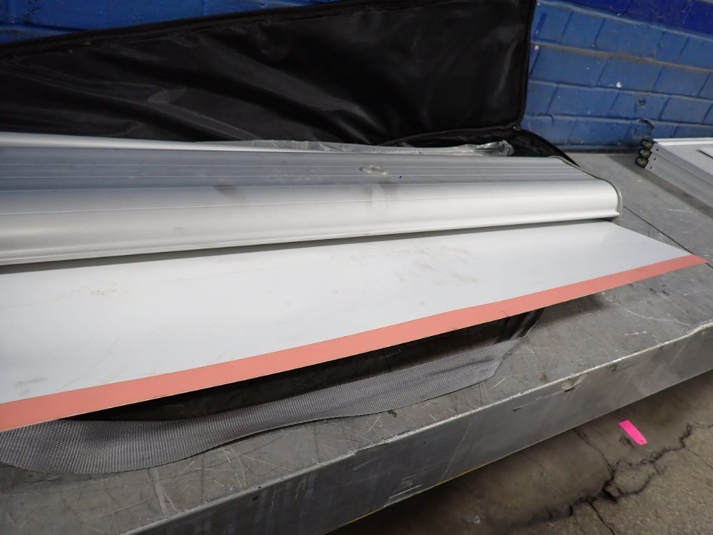  Banner Stand
