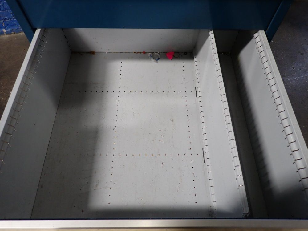  Tool Cabinet