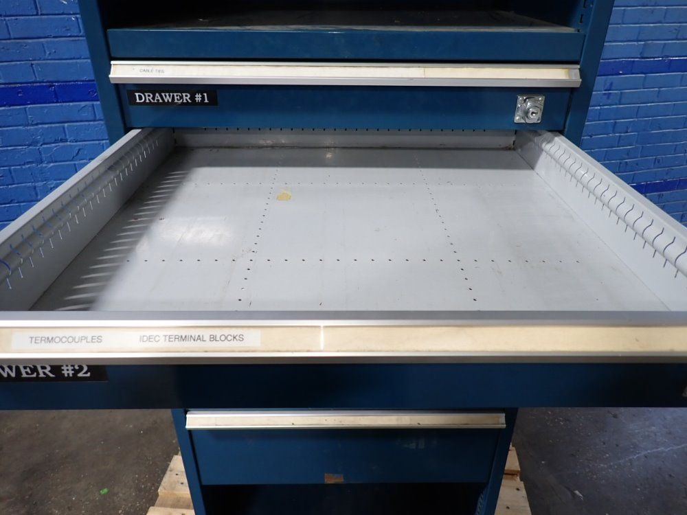  Tool Cabinet