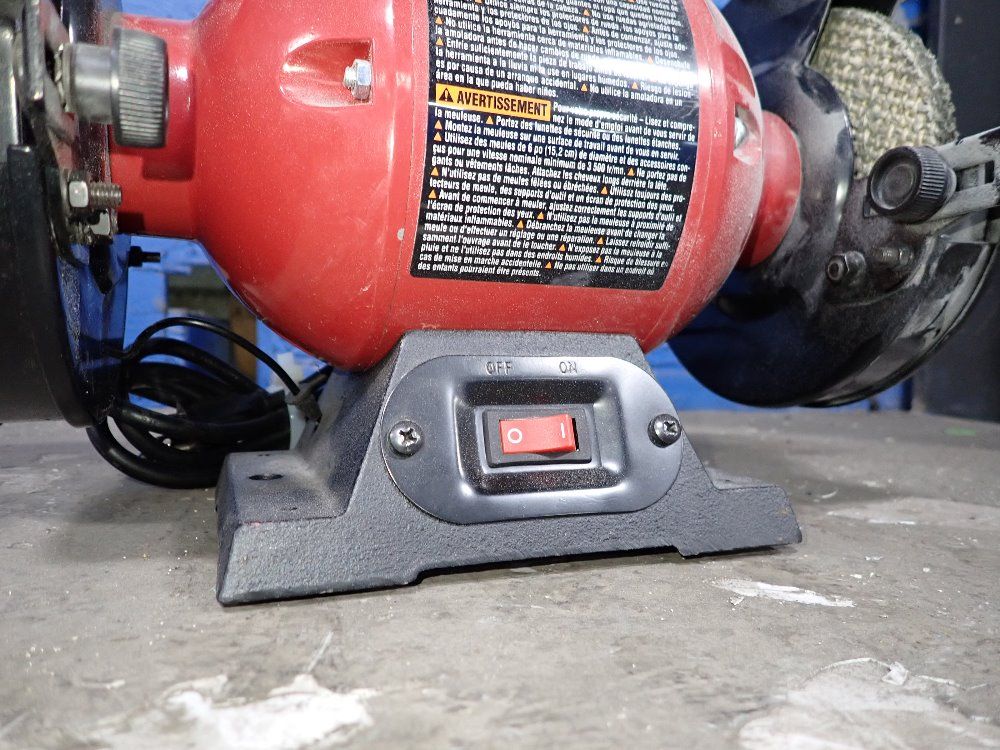 Skil 6" Bench Grinder - 3380