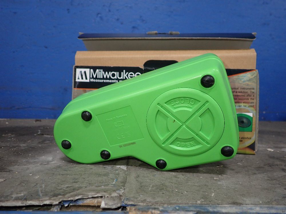 Milwaukee Digital Refractometer