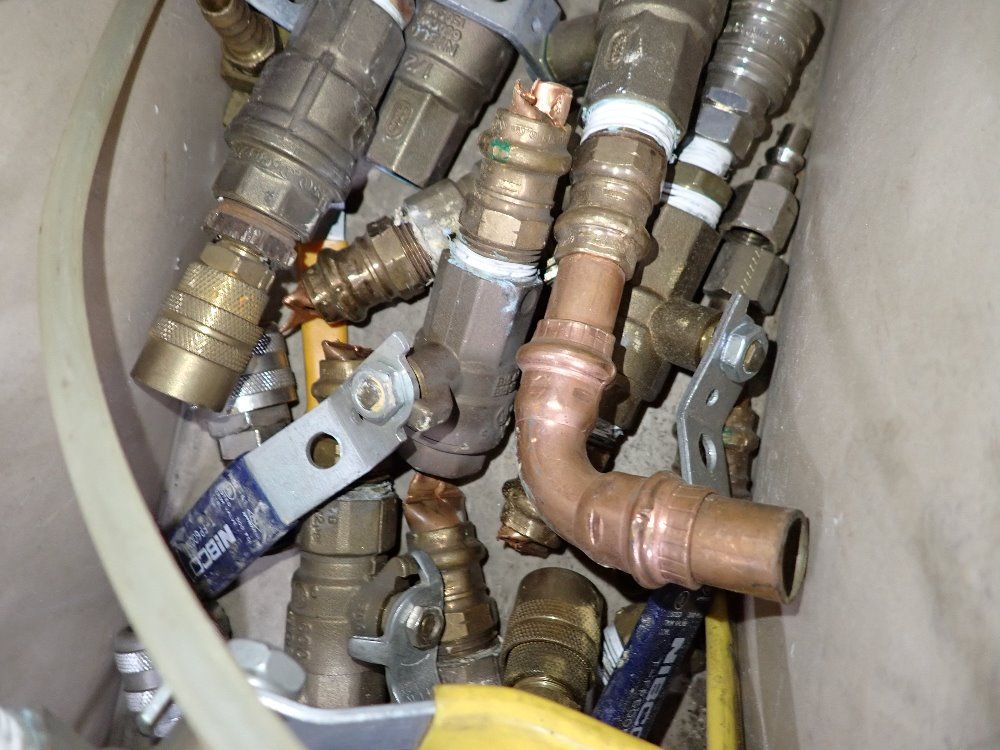  Valves