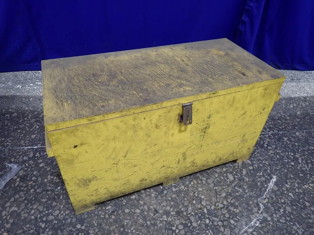 WOODEN CRATE