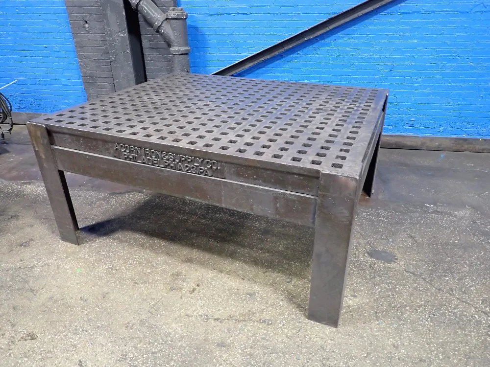 WELDING TABLE