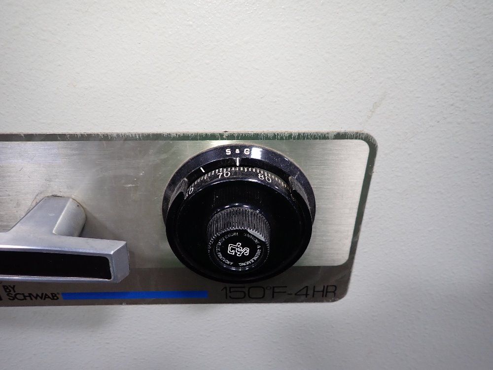 Schwab Safe