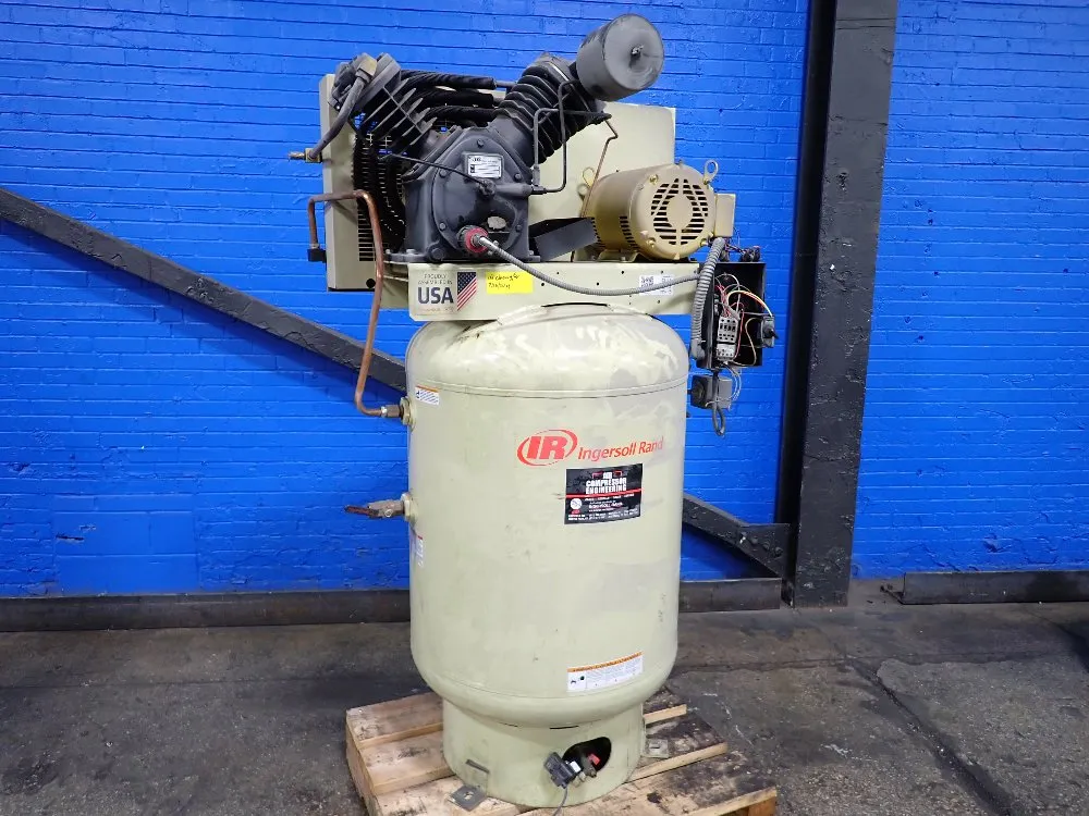 AIR COMPRESSOR